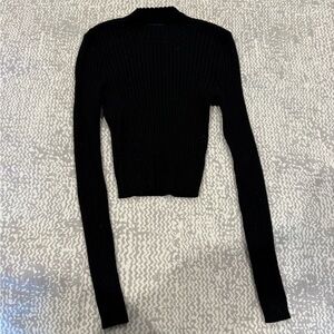 Kendall & Kylie Classic Black Knit Crop Top